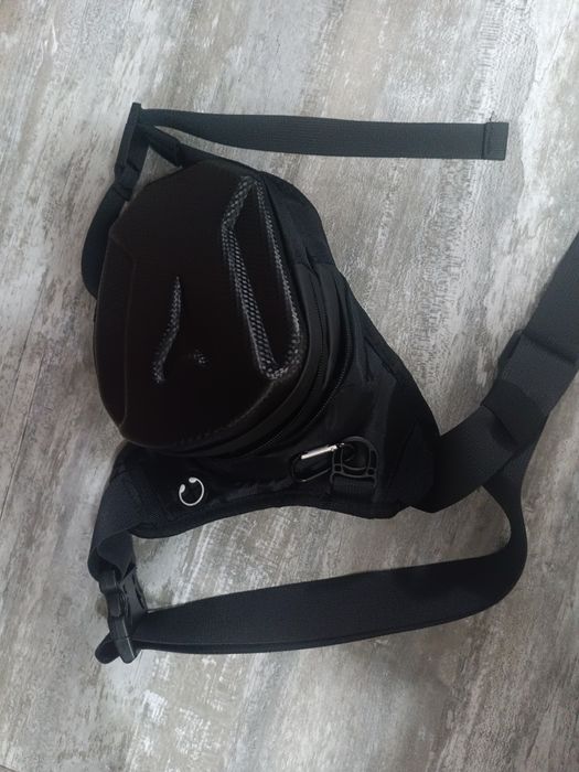 Мото чантичка за бедро