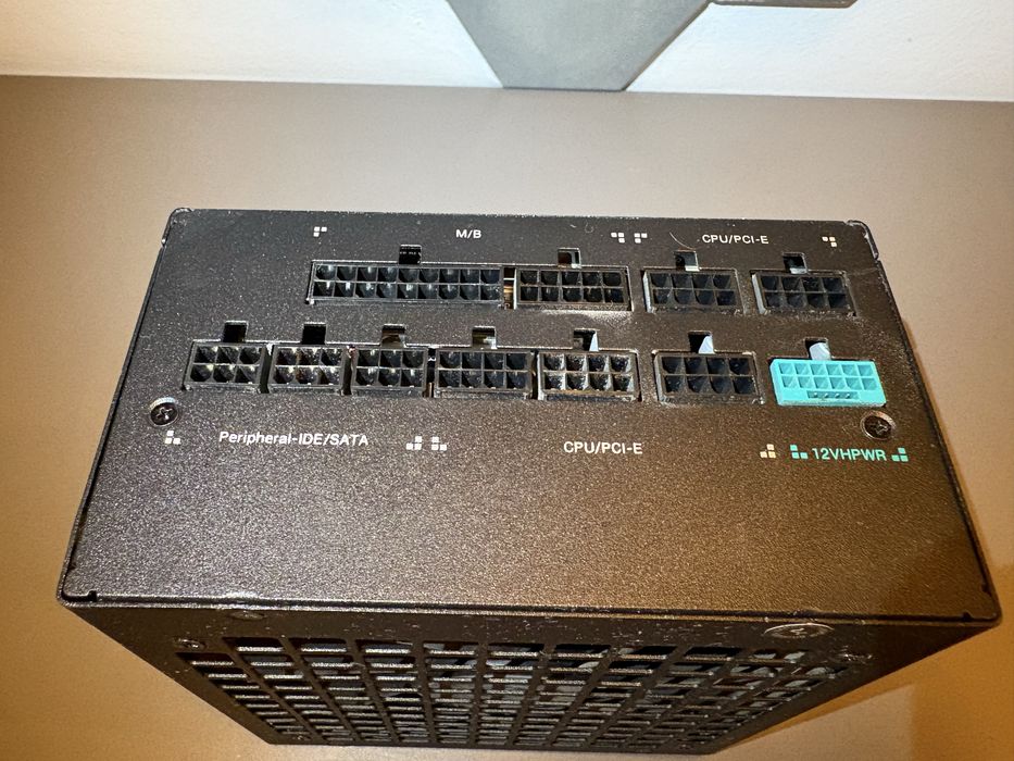 Блок питания DeepCool PX1000G