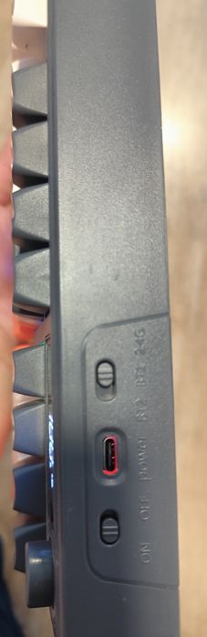 Tastatura + mouse wireless rencarcabile
