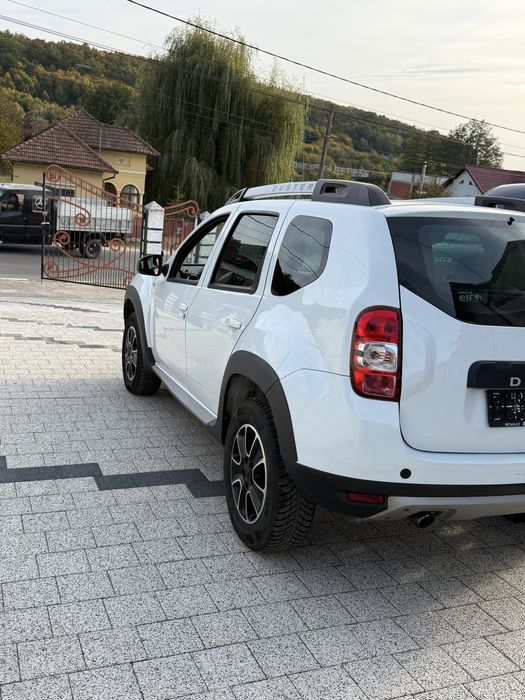 Daca Duster 1.2 Tce-125cp-navi-camera-Ac-full dotari