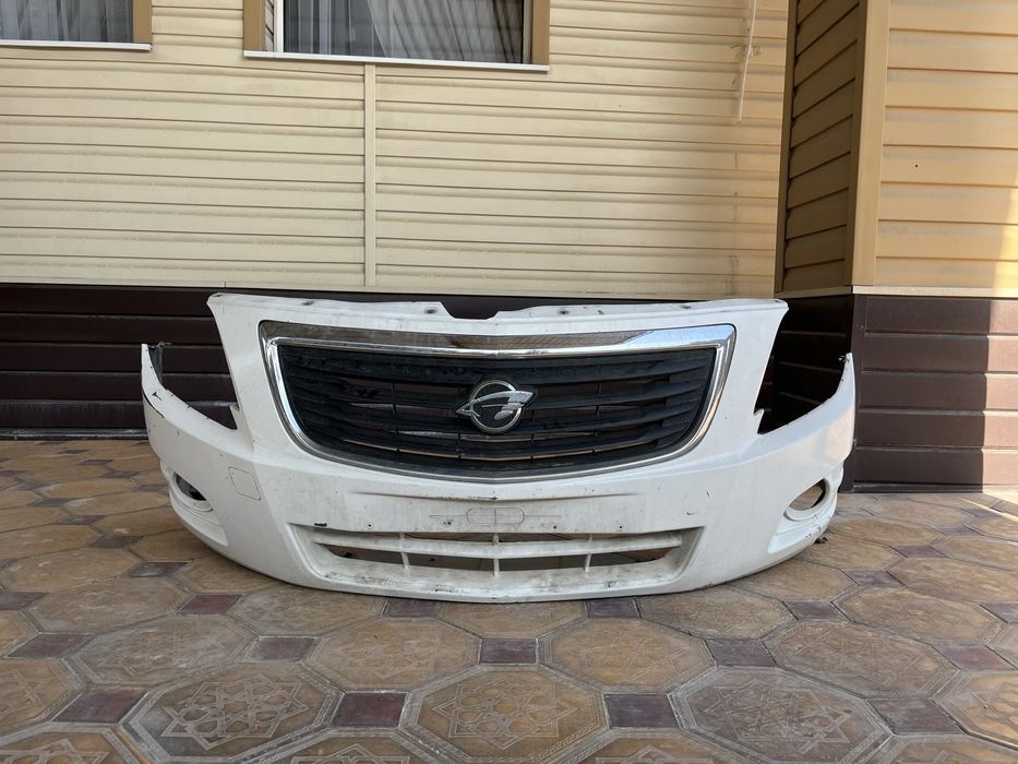 Бампер перед зад равон р4