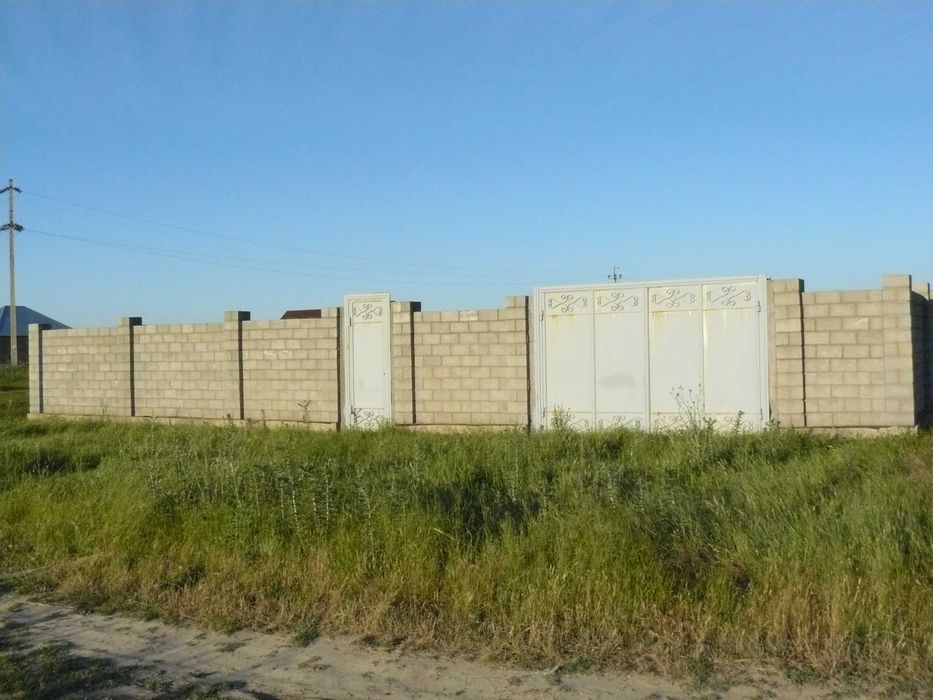 Продам участок :  мрн Достык - АвтоЦОН ул. Аксу-Аюлы 68