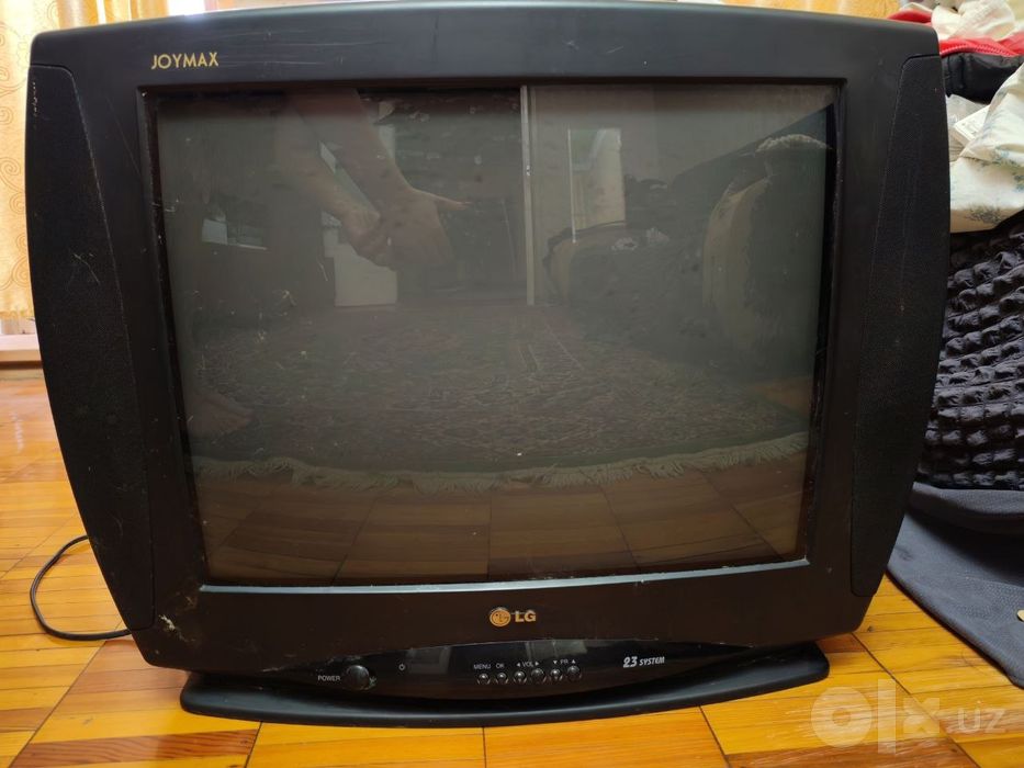 Продам телевизор lg