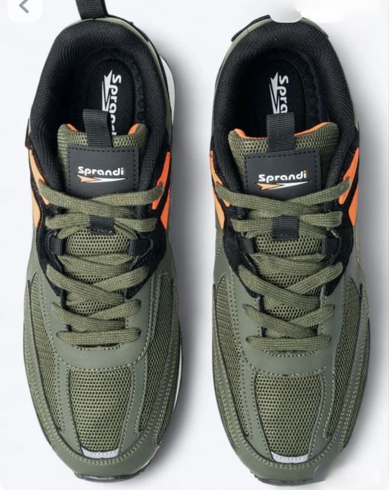 Продам кроссовки Sprandi оригинал