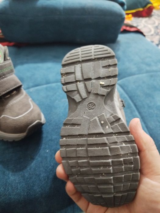 Демисезонная ботинок