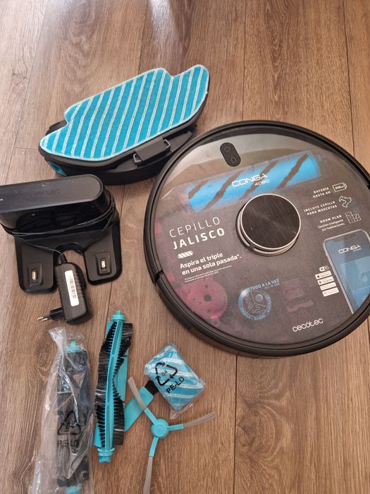 Робот  Conga 4090