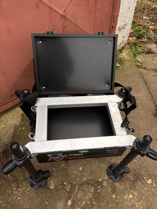 Scaun feeder modular Nytro ca nou