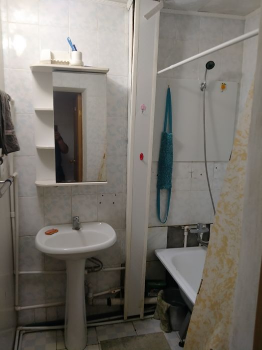 Сдам 2 ком квартиру на длительный срок