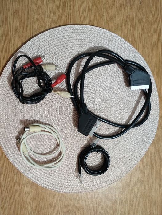 Cabluri diferite modele