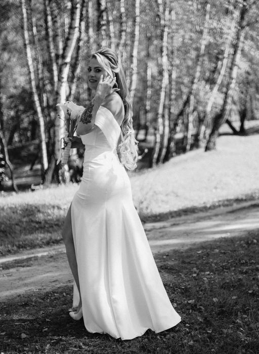 Vând Rochie Sirenă