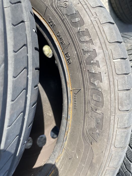 Anvelope de vara 205 55 R16 2 buc Dunlop 2 buc Vredestein