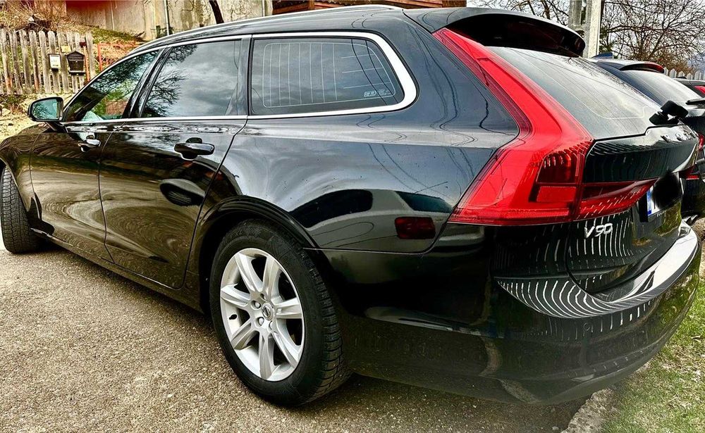 Volvo V90 Momentum Automat Euor 6 2017/6