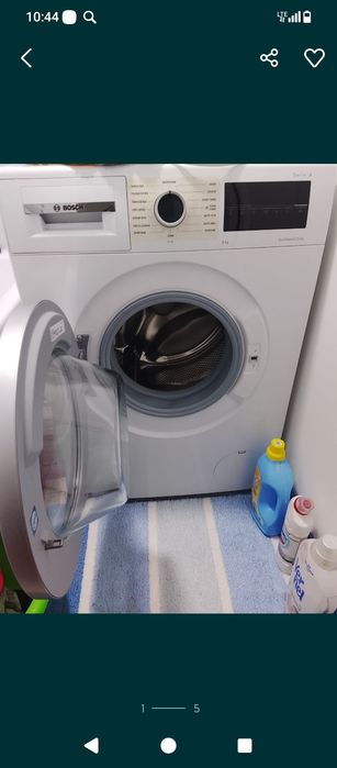 Продаётся стиральная машинка в идеальном состоянии! 8 кг , серия 4 .