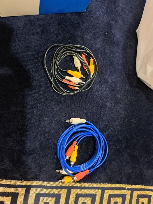 Кабель 3RCA-3RCA для ДВД и тюнера