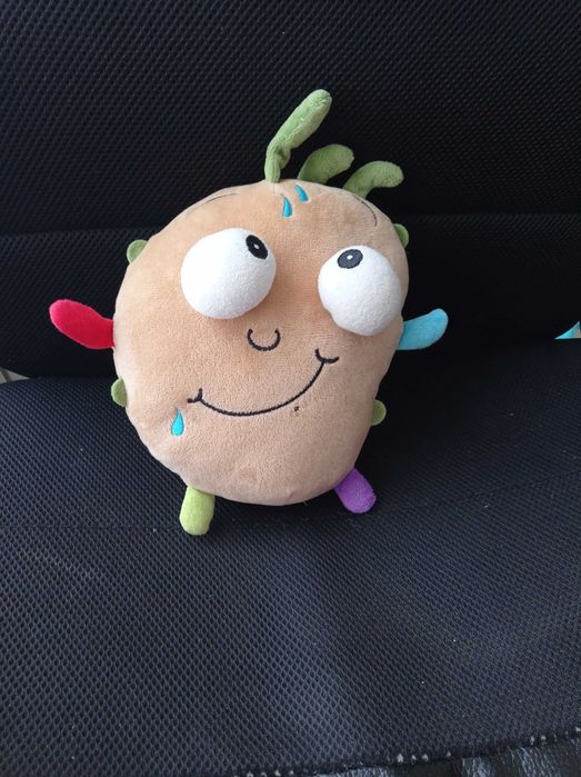 Забавна игра "Горещ картоф"