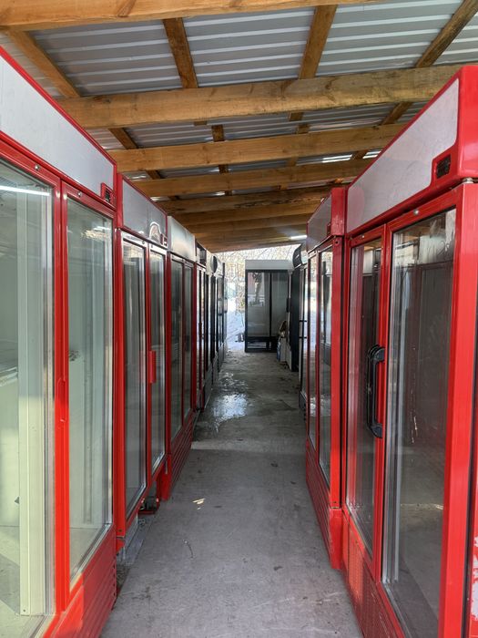 Витринный холодильник