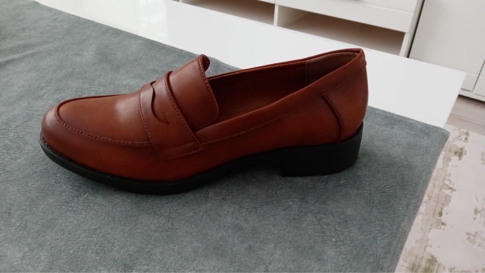 Дамски обувки естествена кожа