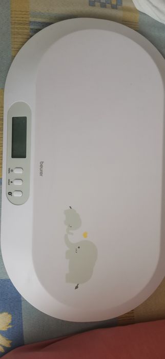 Везна за теглене на бебета