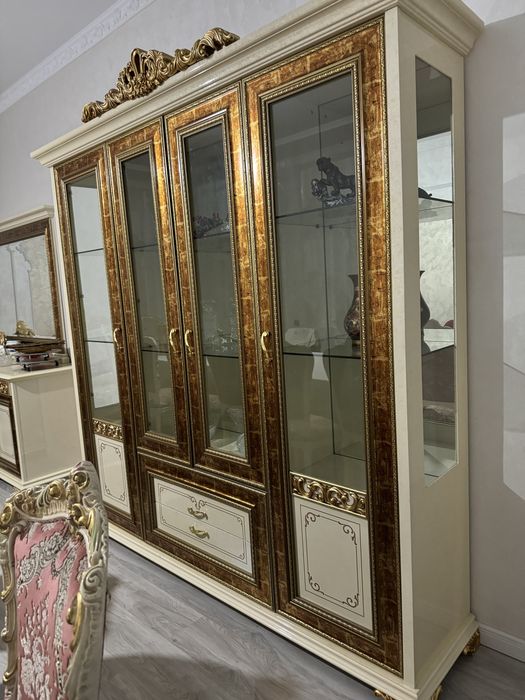 комод и витрина турецкие