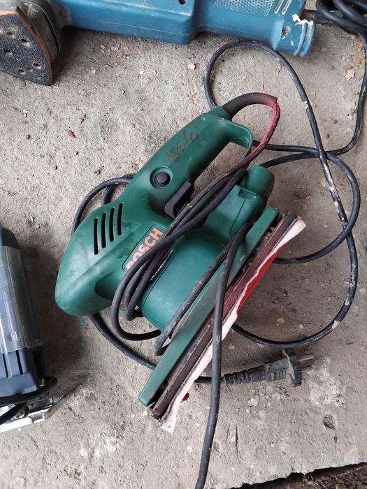 Vând scule electrice