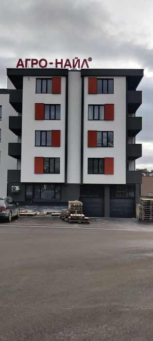 Продава се Гараж / Паркомясто в Шумен, Херсон - 60 кв.м за 2 €/кв.м - Снимка #1