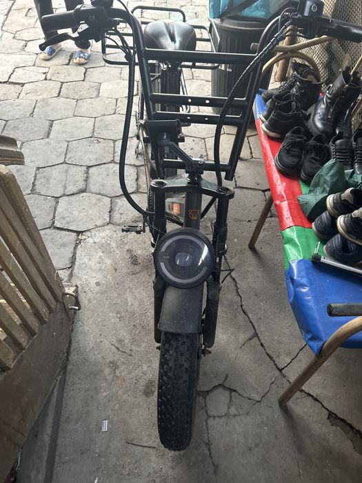 Басқа қалаға көшетин болгансоң сатып жатрмын