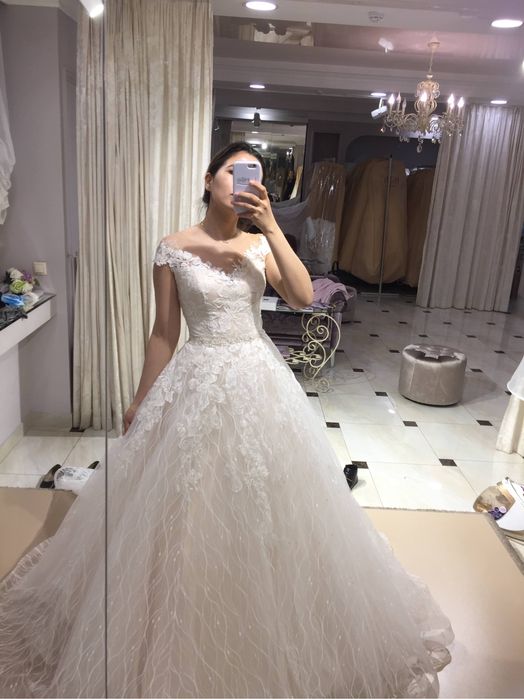 Свадебное платье
