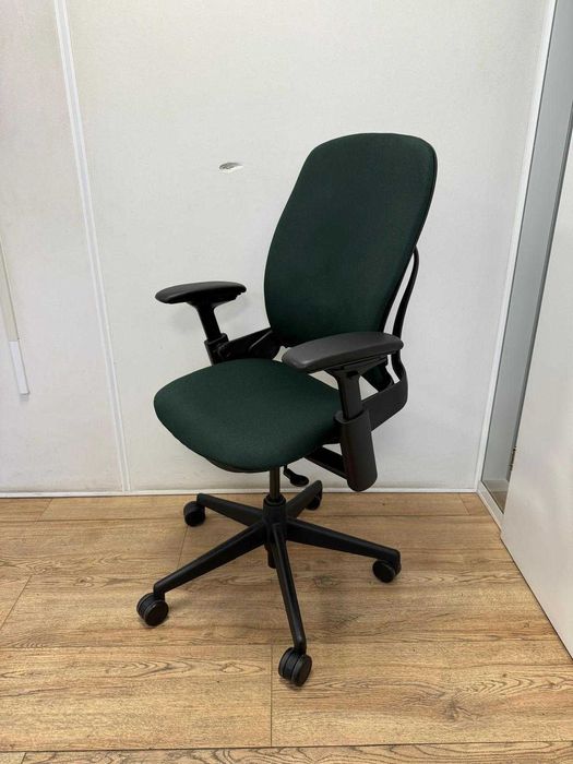 Refurbished Steelcase Leap V2 Olive