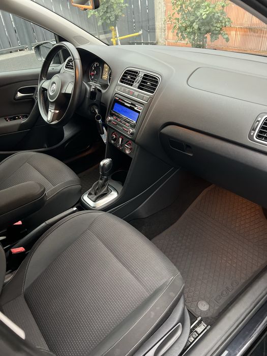 VOLKSWAGEN Polo 2011 — imagine 5