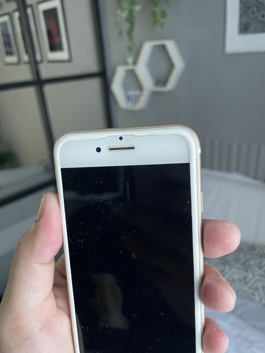 Айфон 6с золотом цвете