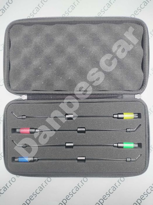 Set 4 Hangere Wind Blade IN P7 cu iliminare si bile magnetice