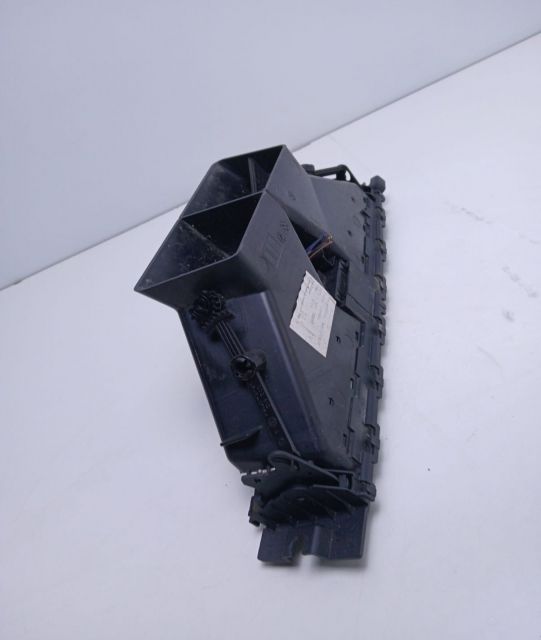 Grila ventilatie centrala 14482110 BMW Seria 3 E90/E91/E92/E93