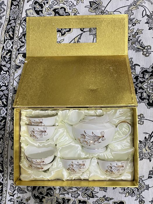 Чайный сервиз (чайник+кесе)