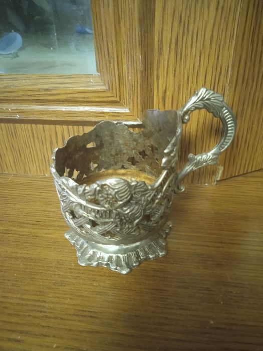 Рюмки в ассортименте.