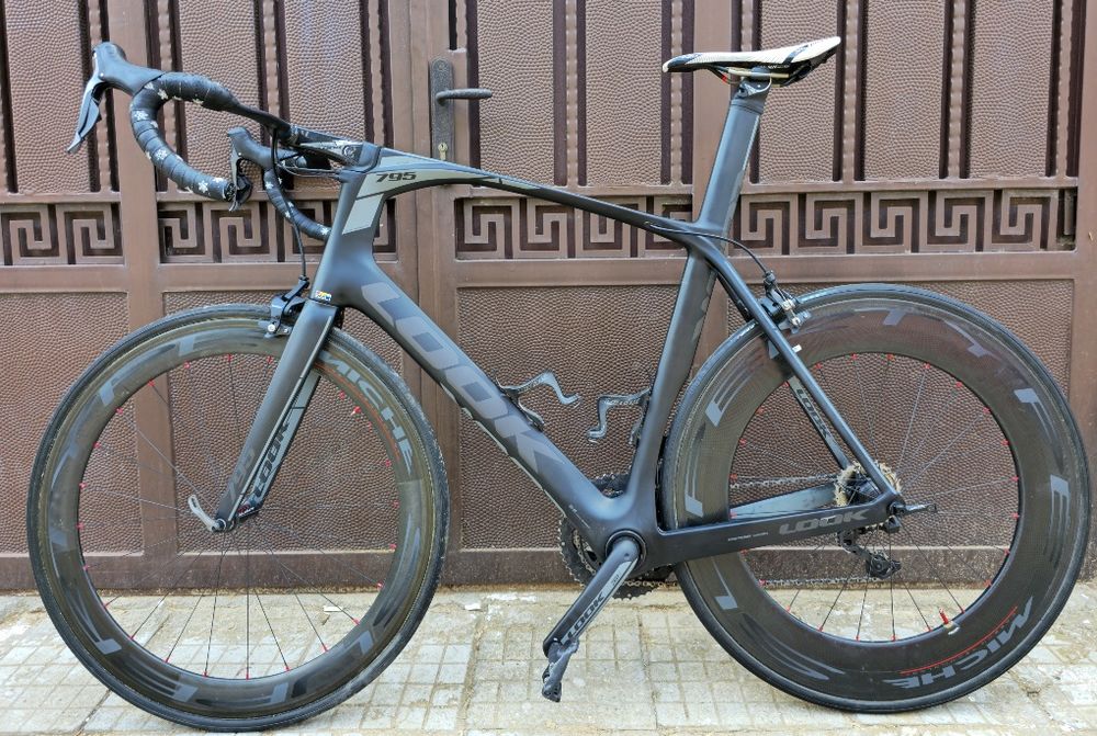 Висок Клас Карбонов Шосеен велосипед XL Look 795 Full Carbon 2x11 Ultegra Електронен Монтаж Пълен комплект документация