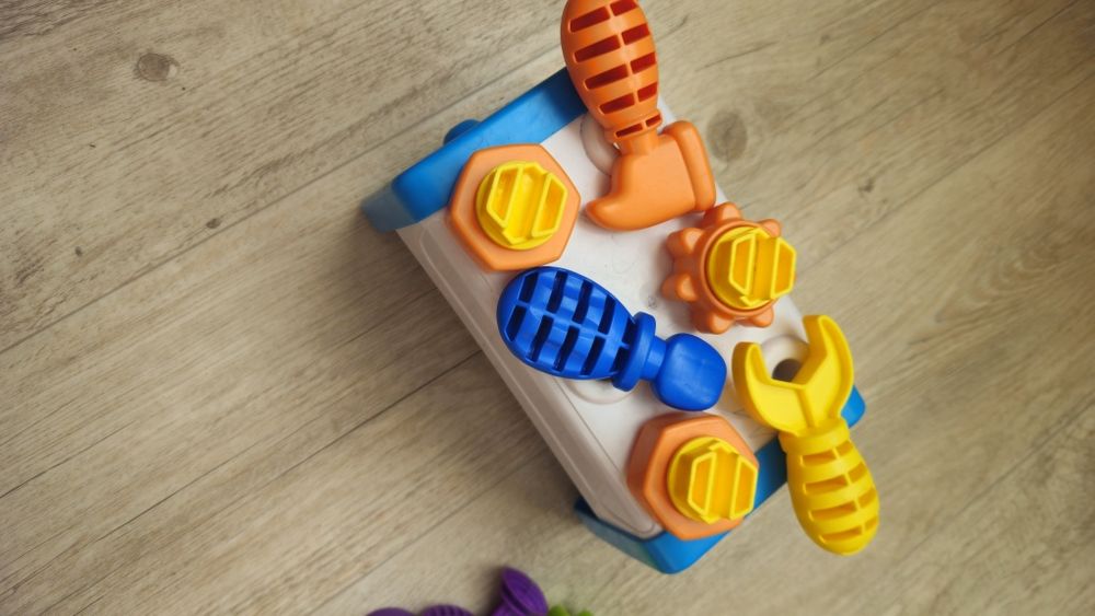 Детский набор инструментов (игрушка)