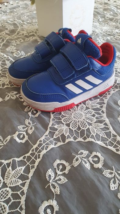 Маратонки Adidas