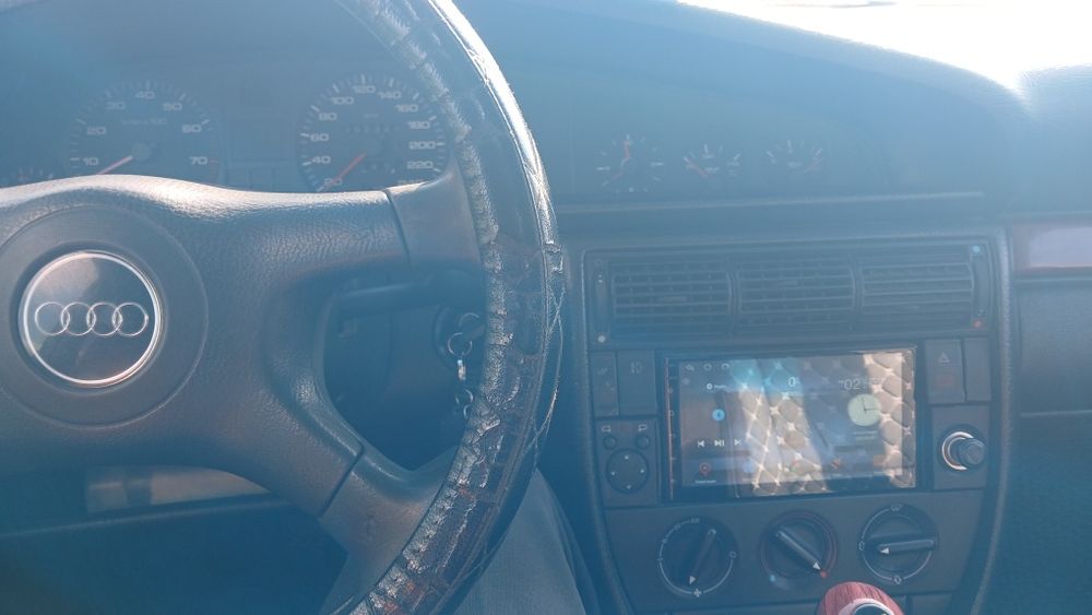 Продам живую ауди 100 с 4