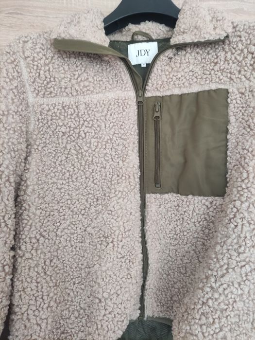 Дамско пухено яке М р.