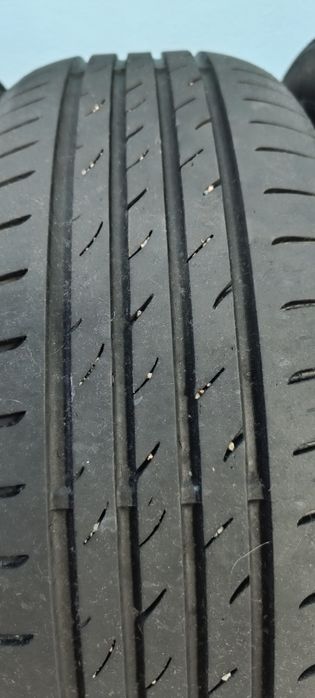 Летняя резина  nexen r16