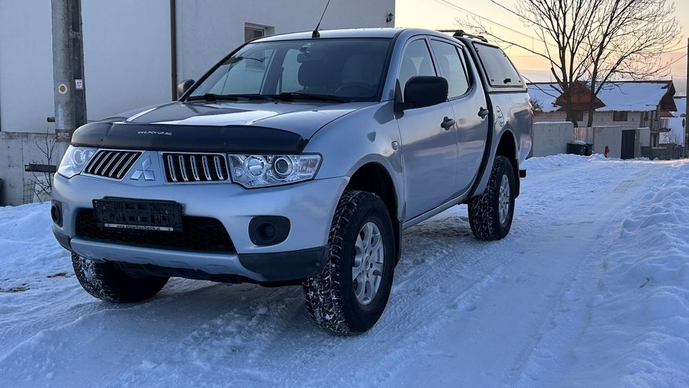 Vând Mitsubishi L200