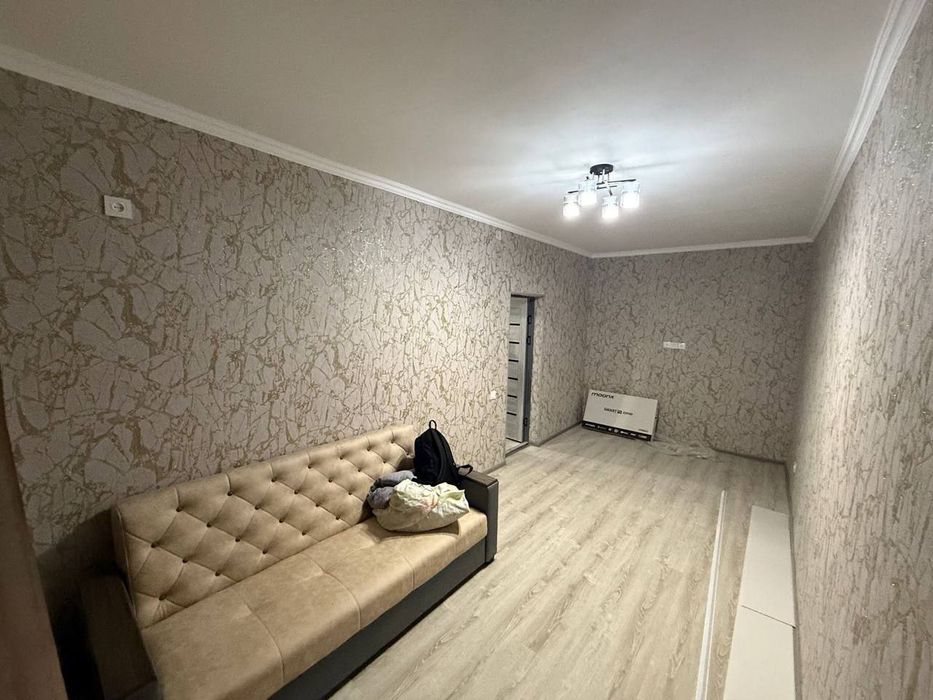 Продается двухкомнатная квартира на массиве Водник