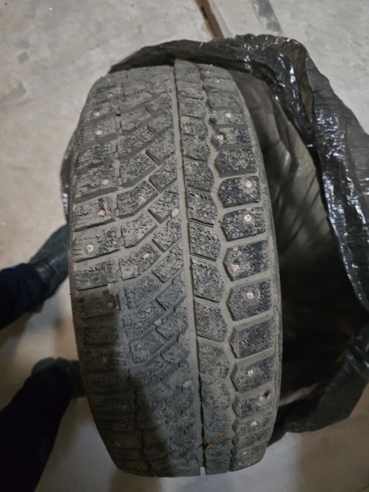 Продам зимние шины