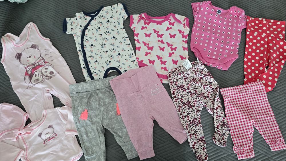 Set hăinuțe petru fetițe 0-3 luni