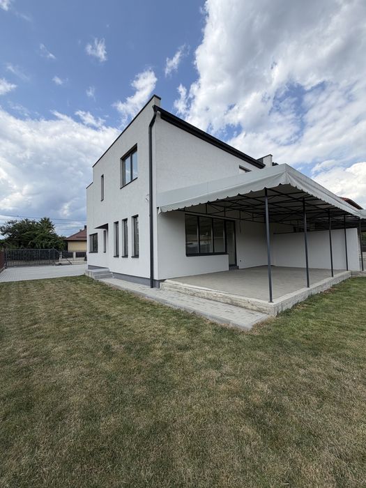 Persoana Fizica Vand Casa Tip Duplex 142mp utili in Apahida Cluj-Napoca 3 dormitoare 3 bai 440mp teren