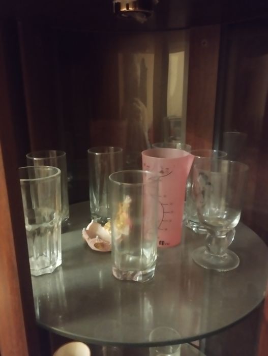 Продаются стаканы и вазы