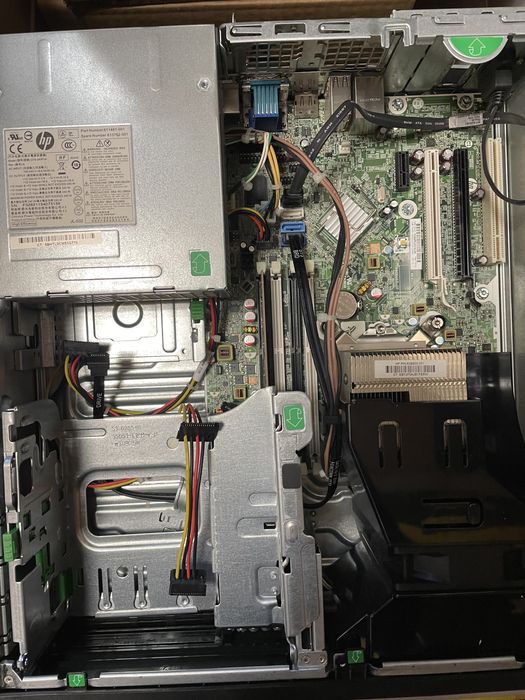 Комптър HP intel core i5 Без хард дискове