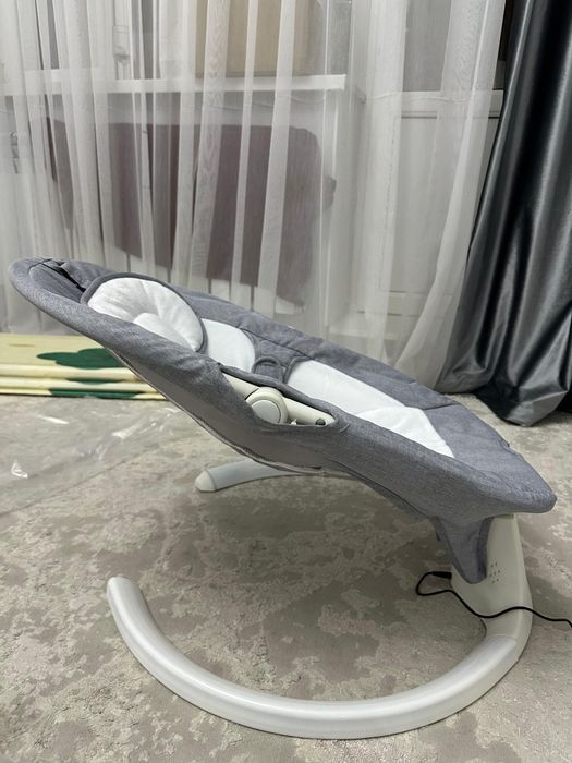 Продам Шезлонг, новый, вообще не пользовались