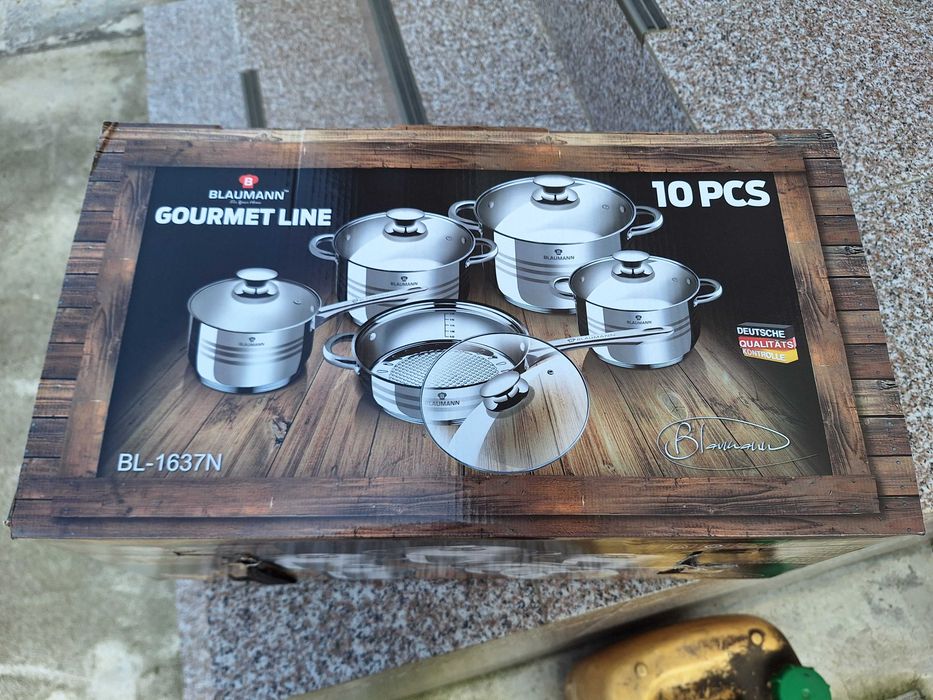 Vand set de vase INOX, Blaumann, 10 piese, sunt NOI NEFOLOSITE