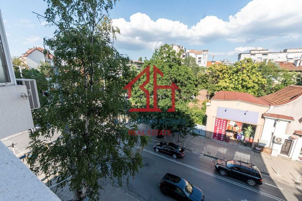 Продава се Тристаен апартамент в София, Център - 74 кв.м за 2973 €/кв.м - Снимка #19